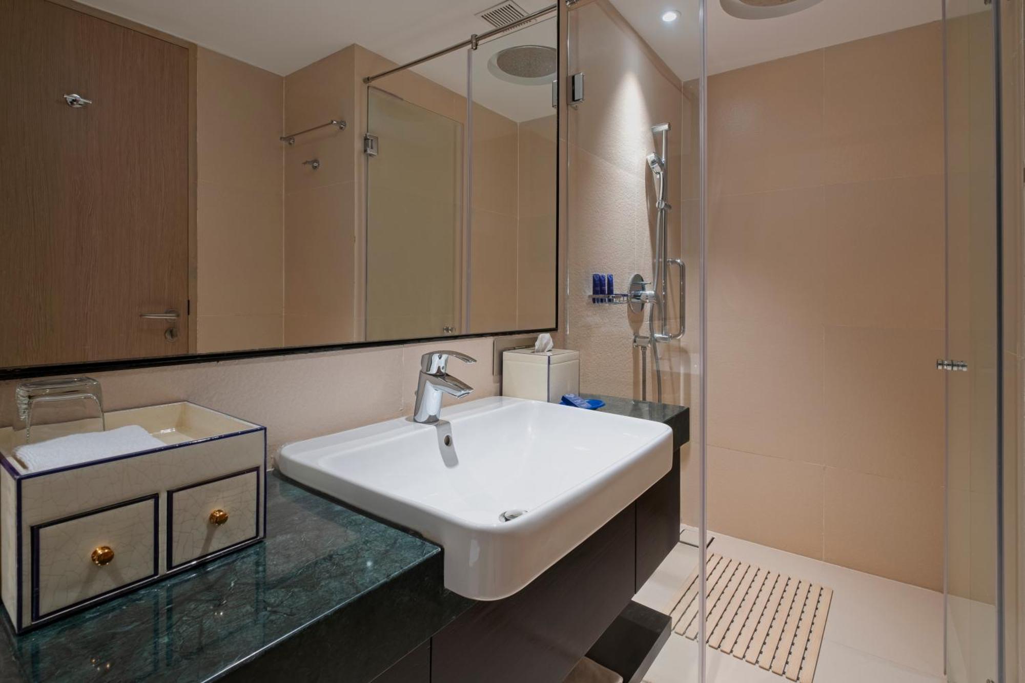 Vivanta Goa, Miramar Panaji Zewnętrze zdjęcie